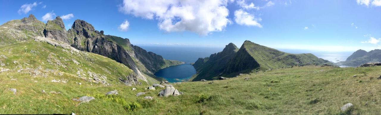Lofoten Fjord Lodge Saupstad  ภายนอก รูปภาพ
