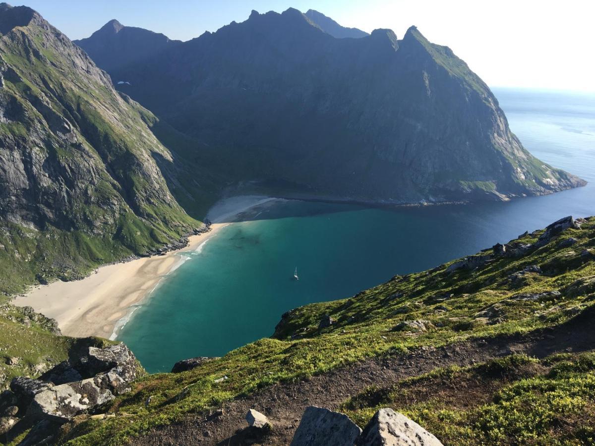 Lofoten Fjord Lodge Saupstad  ภายนอก รูปภาพ