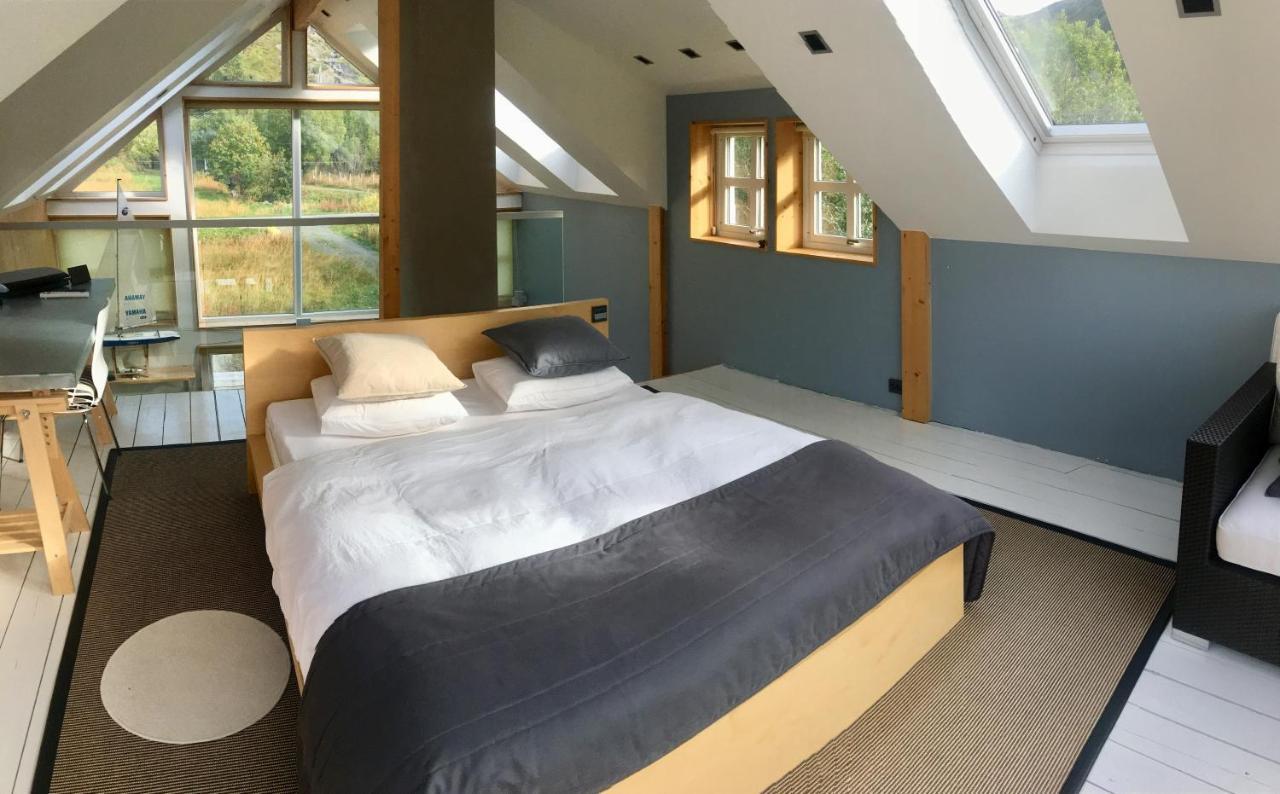 Lofoten Fjord Lodge Saupstad  ภายนอก รูปภาพ
