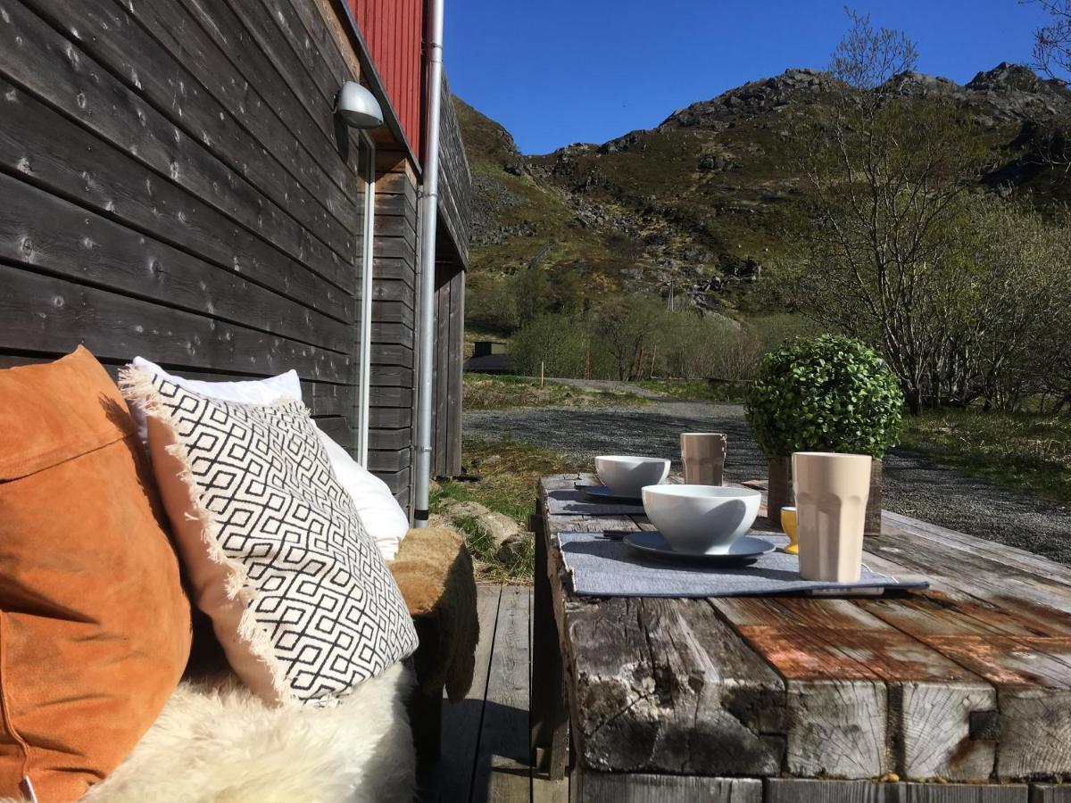 Lofoten Fjord Lodge Saupstad  ภายนอก รูปภาพ
